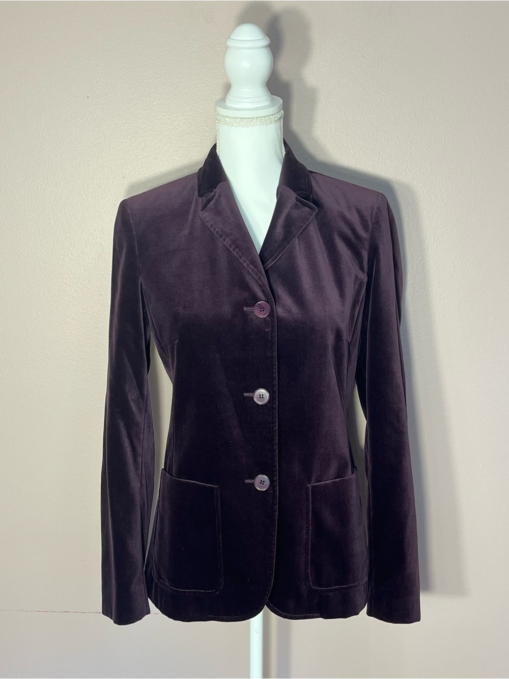 The Limited Velvet Blazer in Plum
